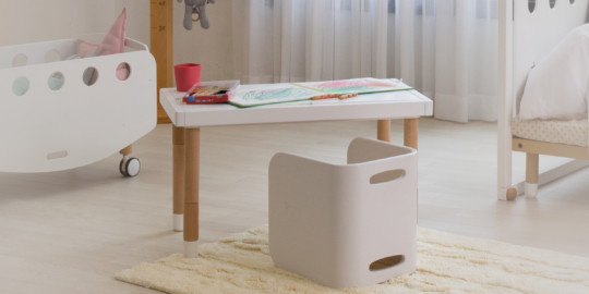 bébéd desk